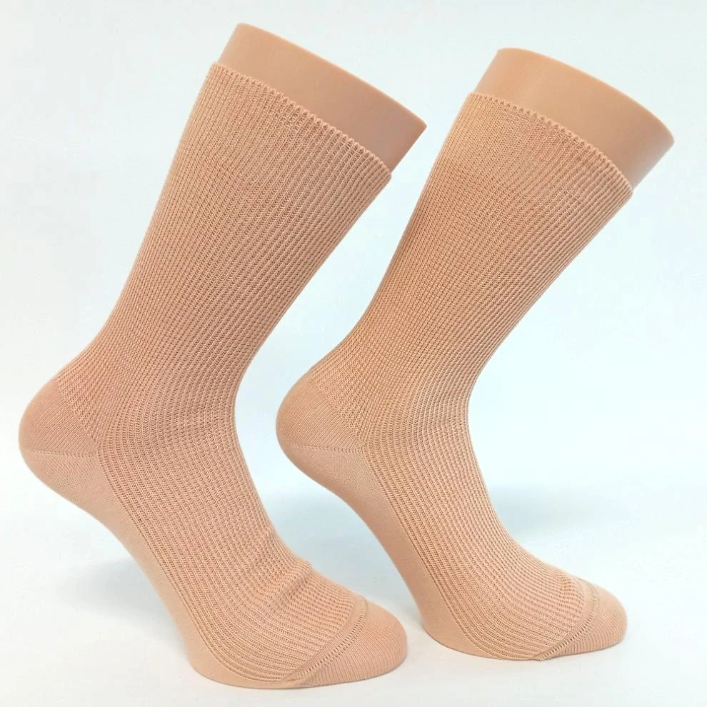 Jemně žebrované dámské ponožky 100% bavlna