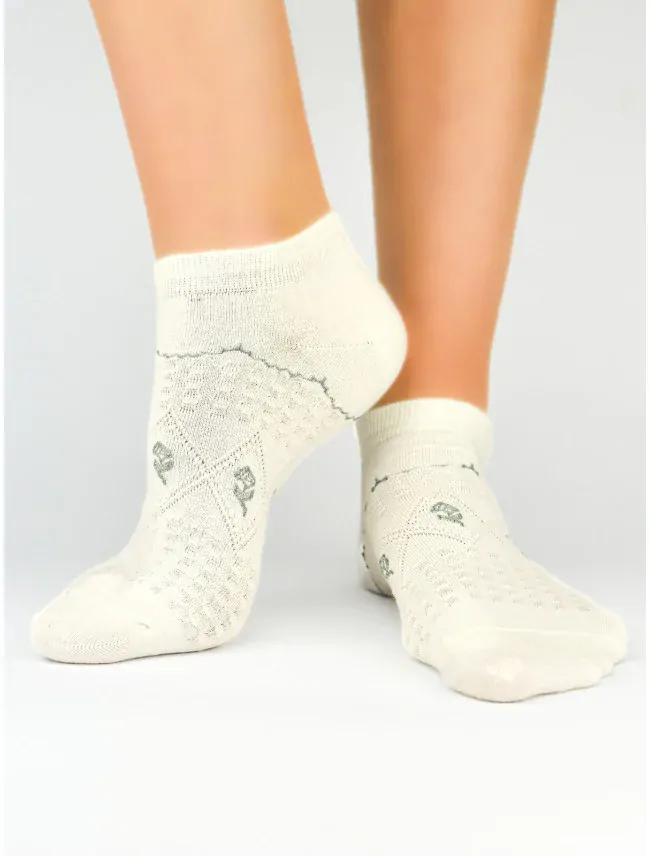 Kotníčkové ponožky s plastickým vzorem 5 párů