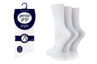 Jednobarevné dámské ponožky s jemným lemem Gentle Grip